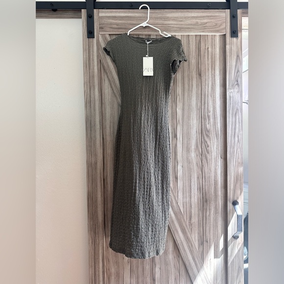 ZARA maxi dress - Picture 1 of 3